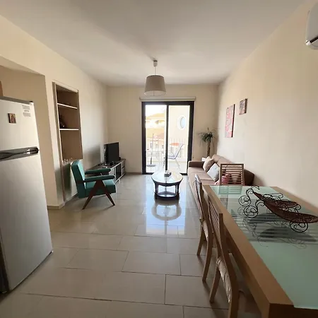 Appartement Family 2 Bedroom In Kyklades Paralímni