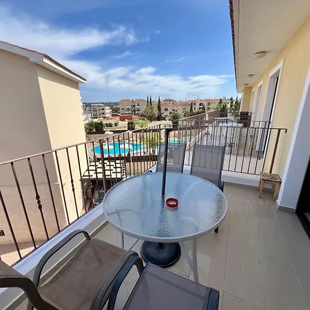 Family 2 Bedroom In Kyklades Apartment *