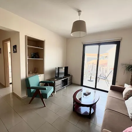Apartment Family 2 Bedroom In Kyklades *